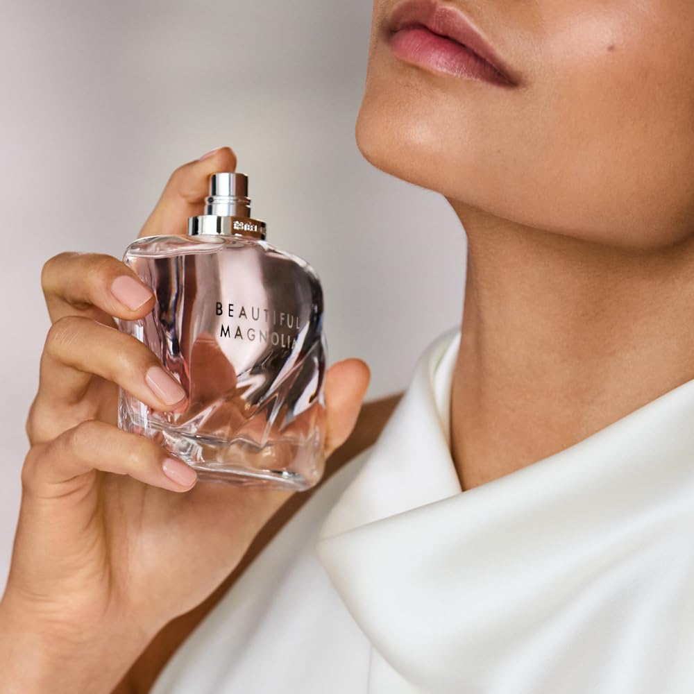 Estée Lauder Beautiful Magnolia Eau de Parfum Spray with Notes of Lush Magnolia, Solar Gardenia, Warm Woods & Luminous Musk | Floral Perfume for Women | Perfumes for Women